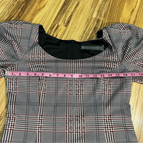 Alton Gray Short Sleeve Peasant Gray And Pink Plaid Dress Back Zipper Size 8 - Picture 2 of 7